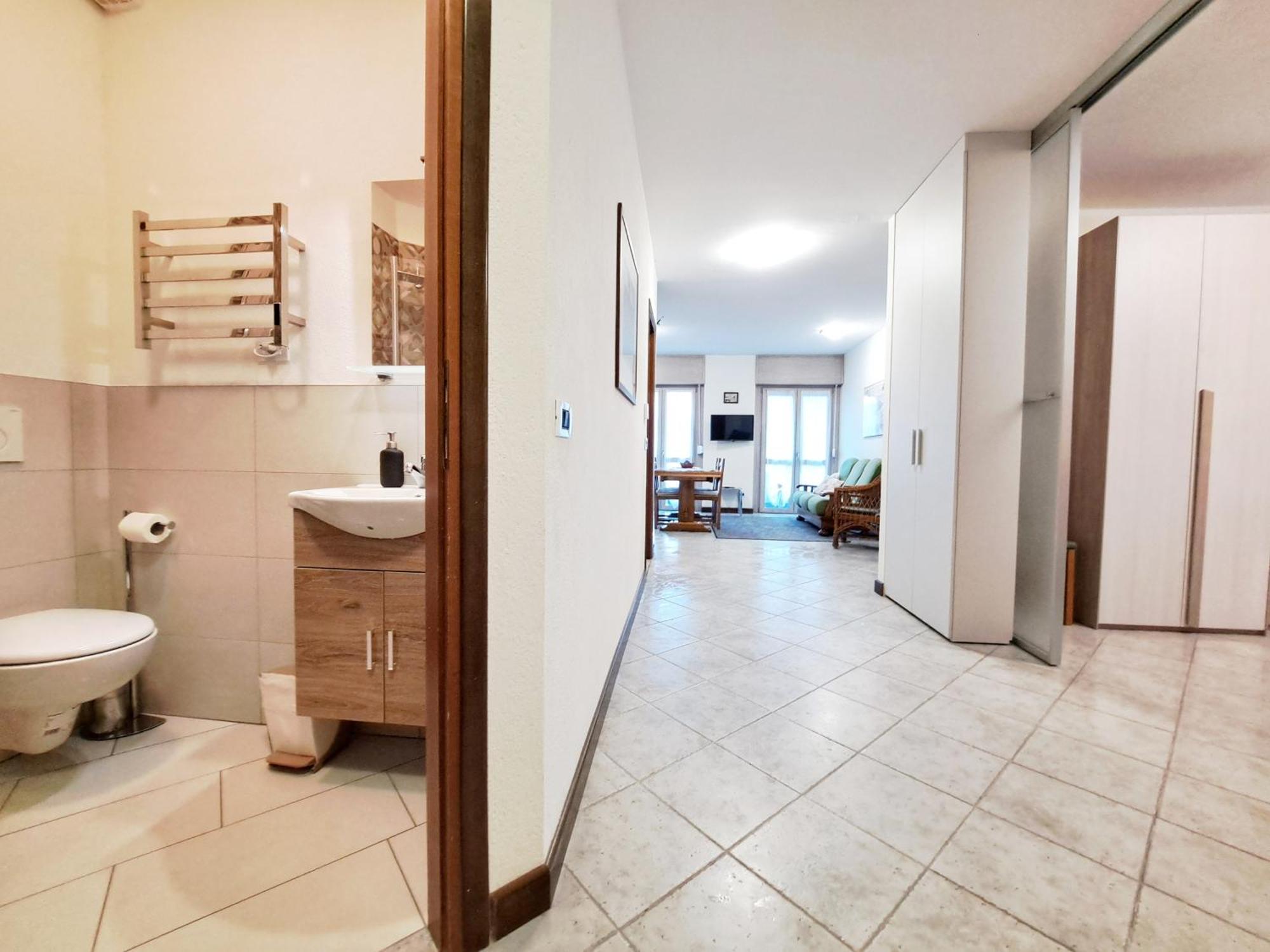 Casa Alpina - Appartamento Аоста Номер фото